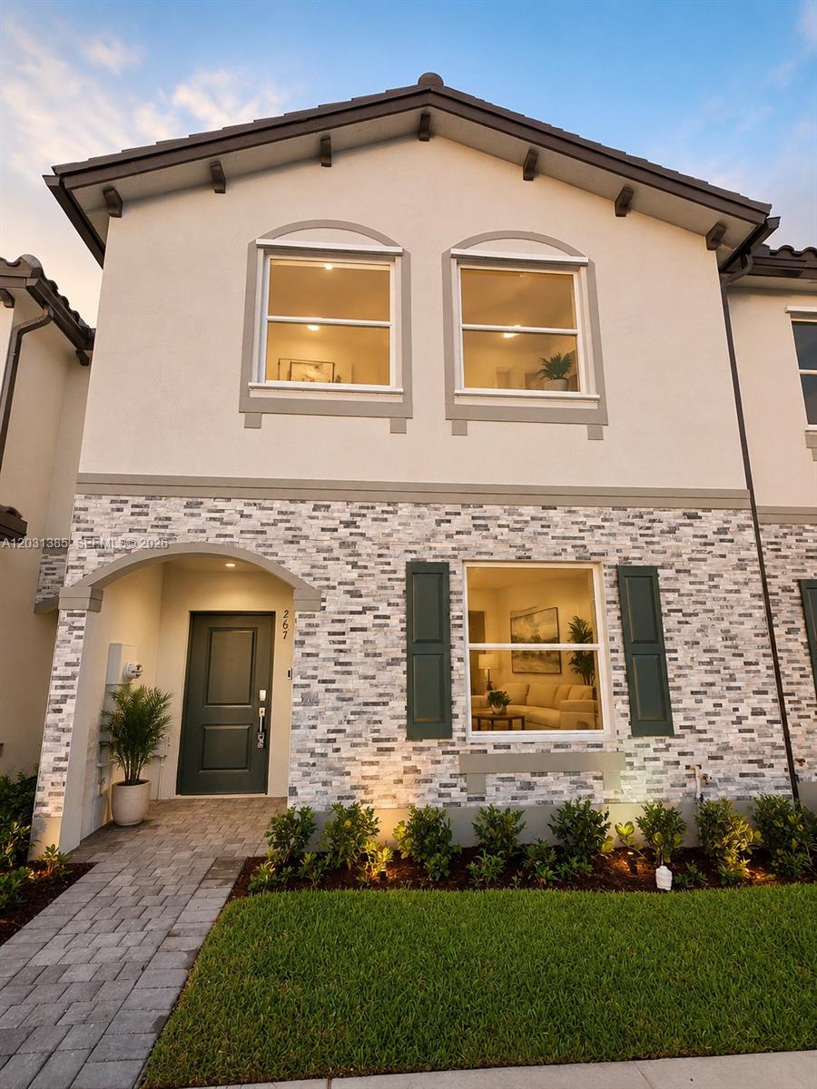 267 SE 11th Ct, Florida City FL 33034