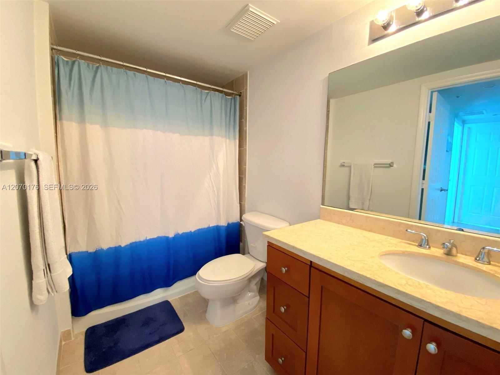 1723 SW 2nd Ave # 1007 View 9