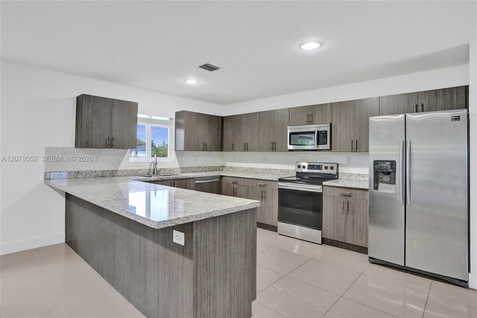 10770 SW 149th St — Photo 3