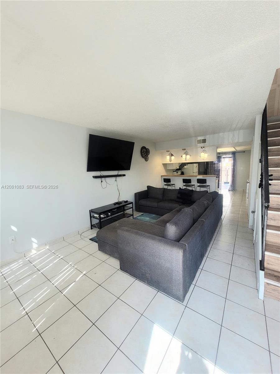 3973 W 9th Ln # 3 — Photo 2