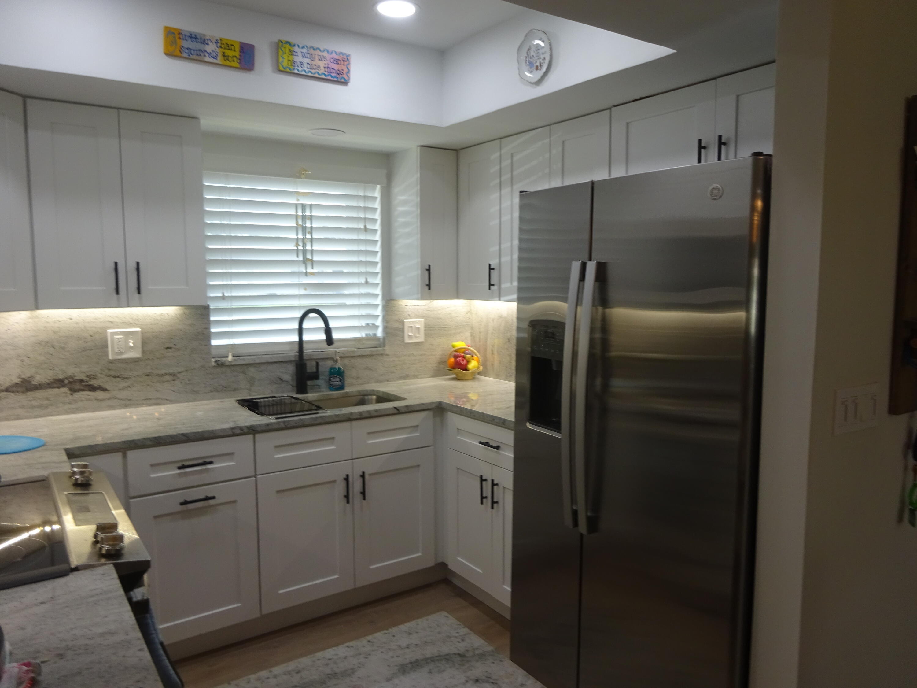 2864 CROSLEY Drive E # A — Photo 3