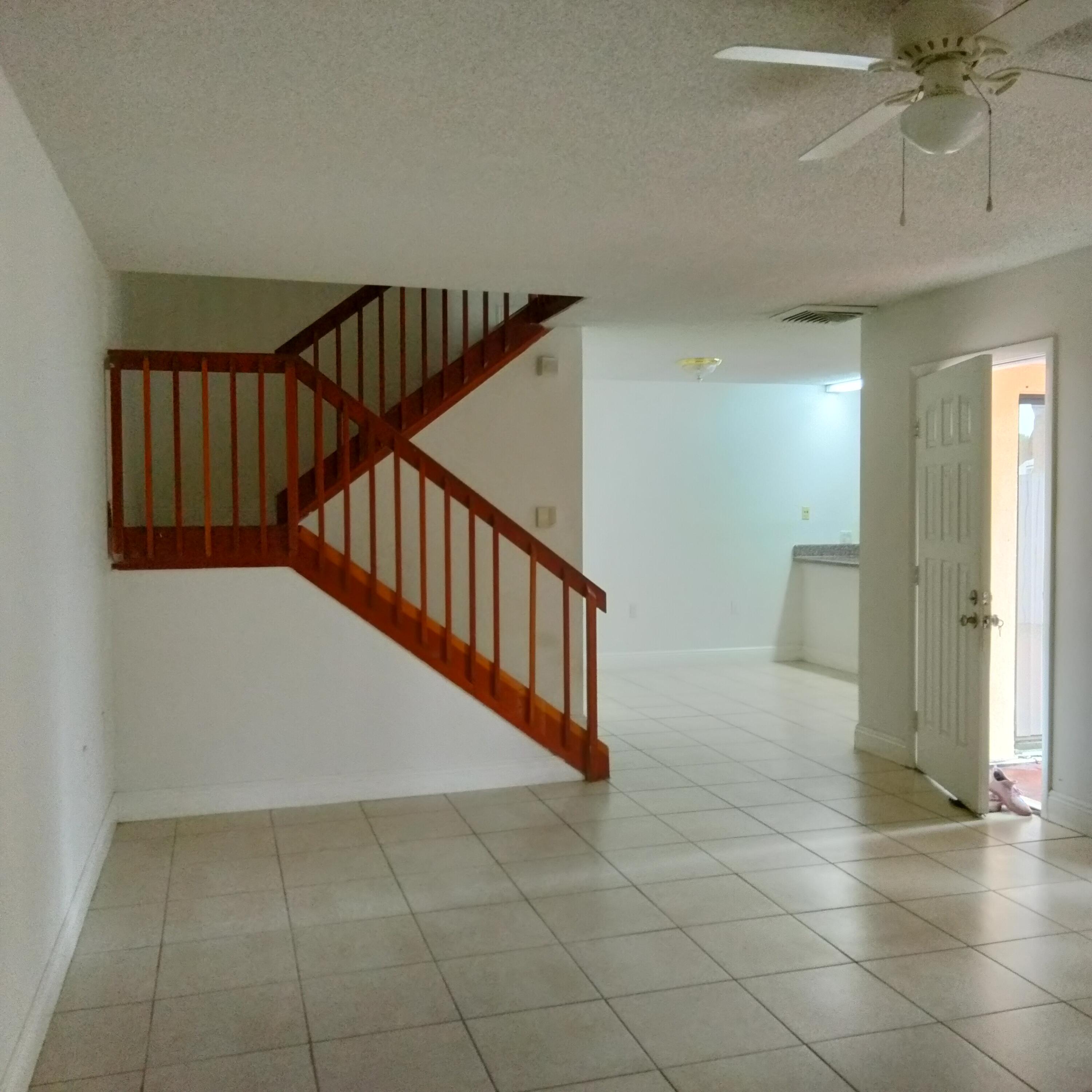 729 Mill Valley Place — Photo 2
