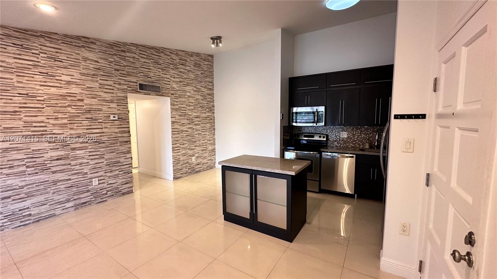 4944 NW 102nd Ave # 3 View 3