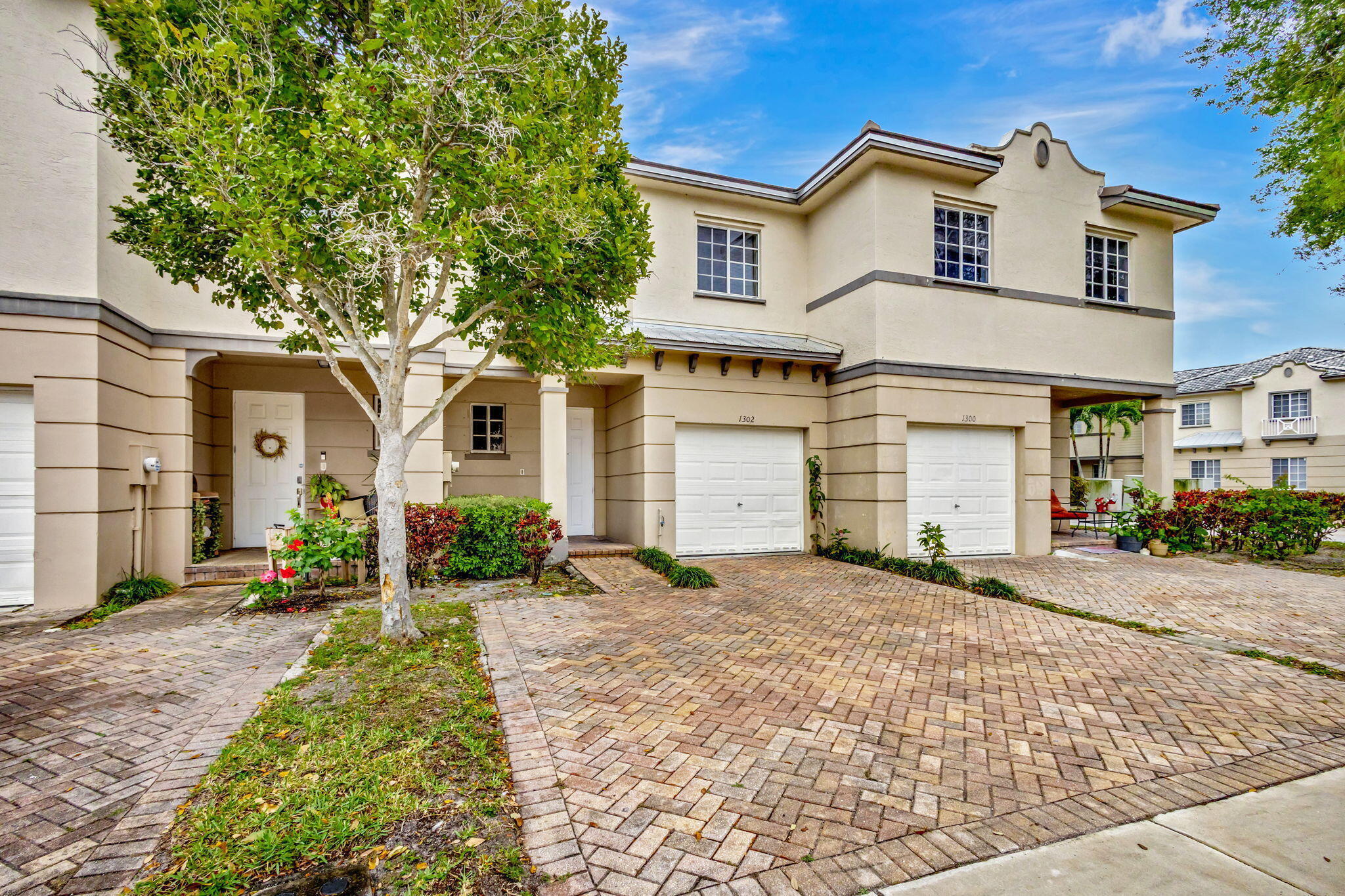 1302 LUCAYA Drive, Riviera Beach FL 33404