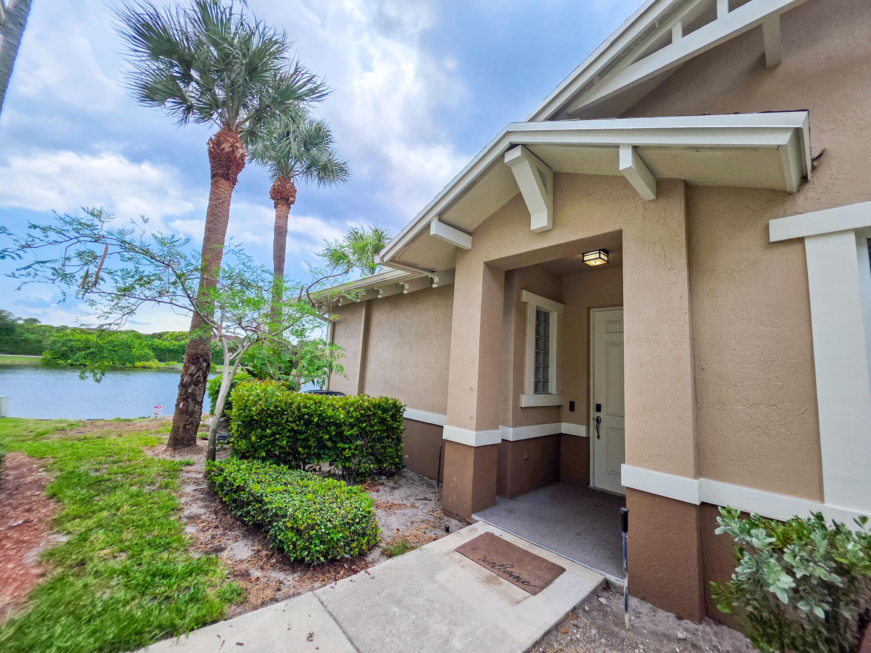 855 Marina Del Ray Lane # 1, West Palm Beach FL 33401