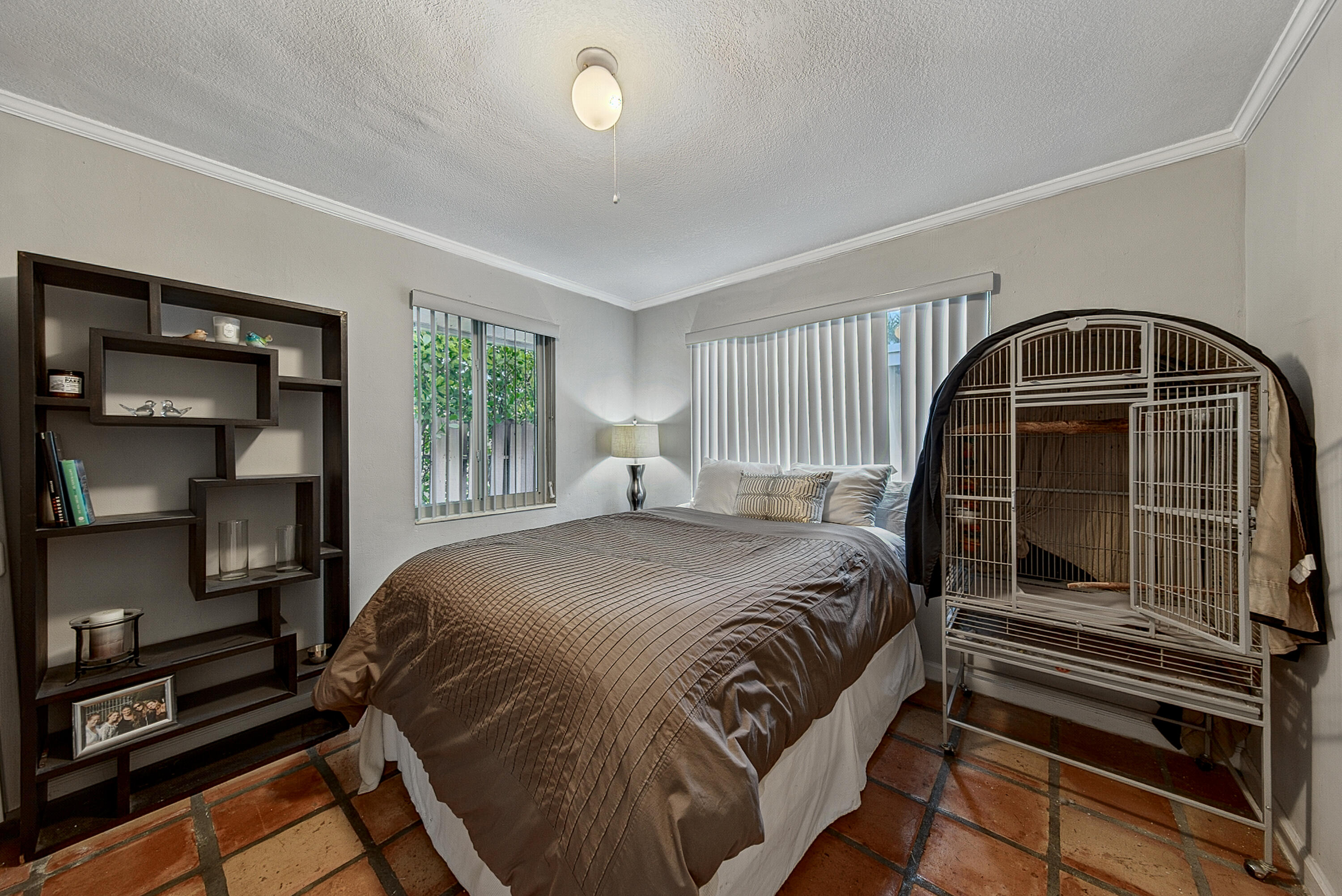 701 NE 22ND Drive — Photo 4