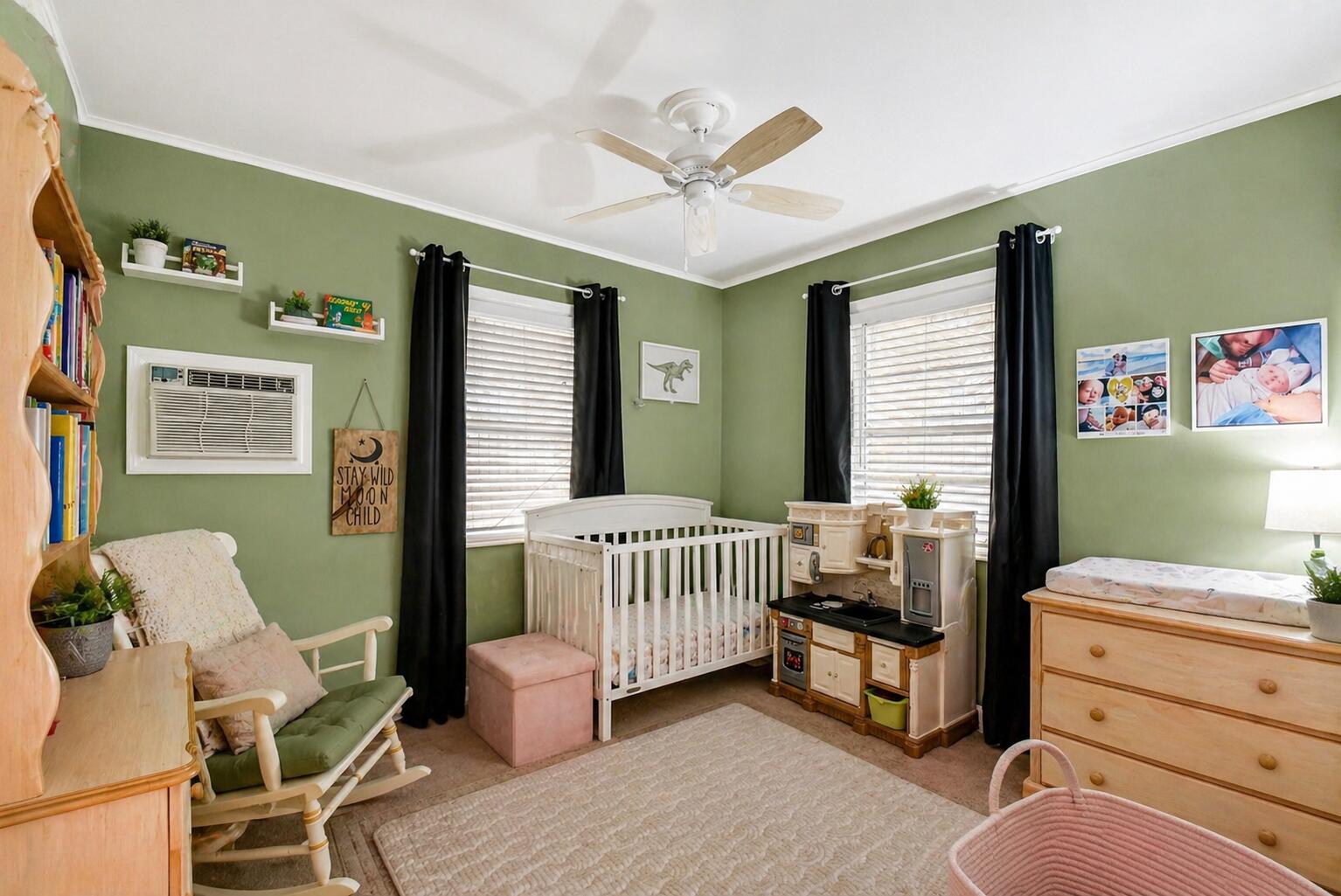 3017 BUCKLEY Avenue — Photo 3