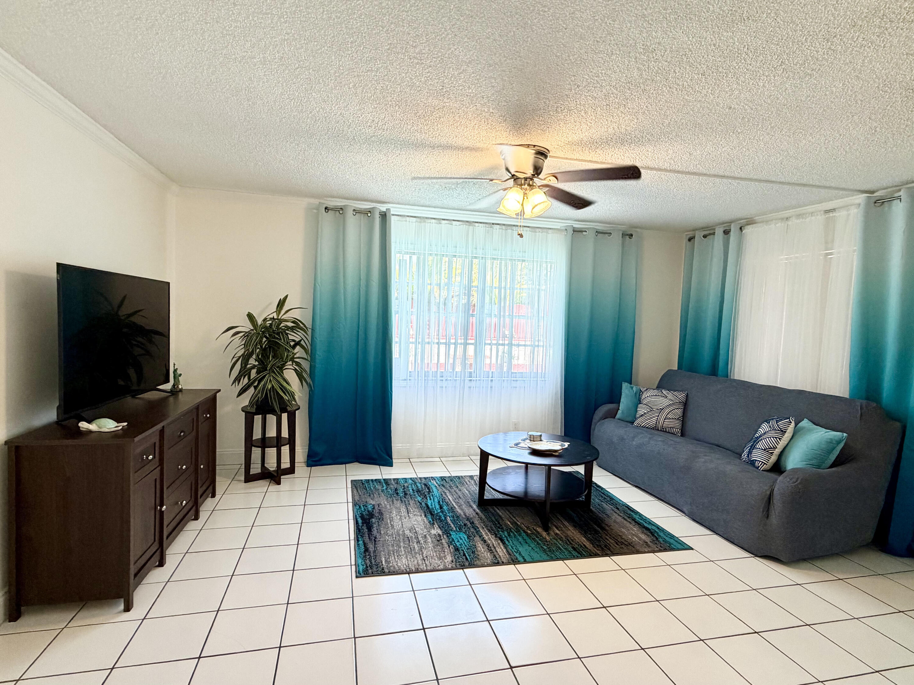 500 NE 1ST Street # 2, Pompano Beach FL 33060