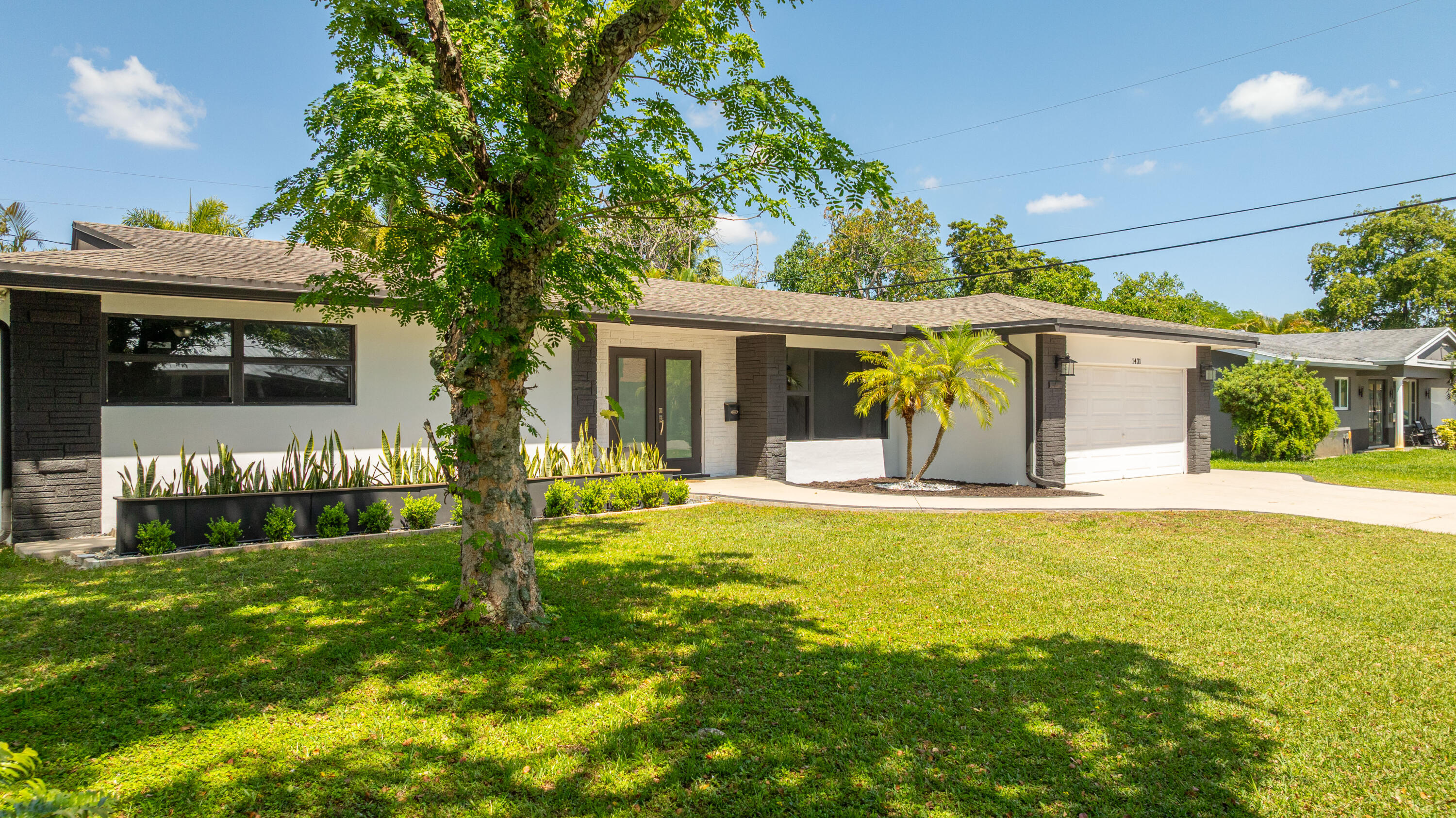 1431 NW 70th Way, Plantation FL 33313