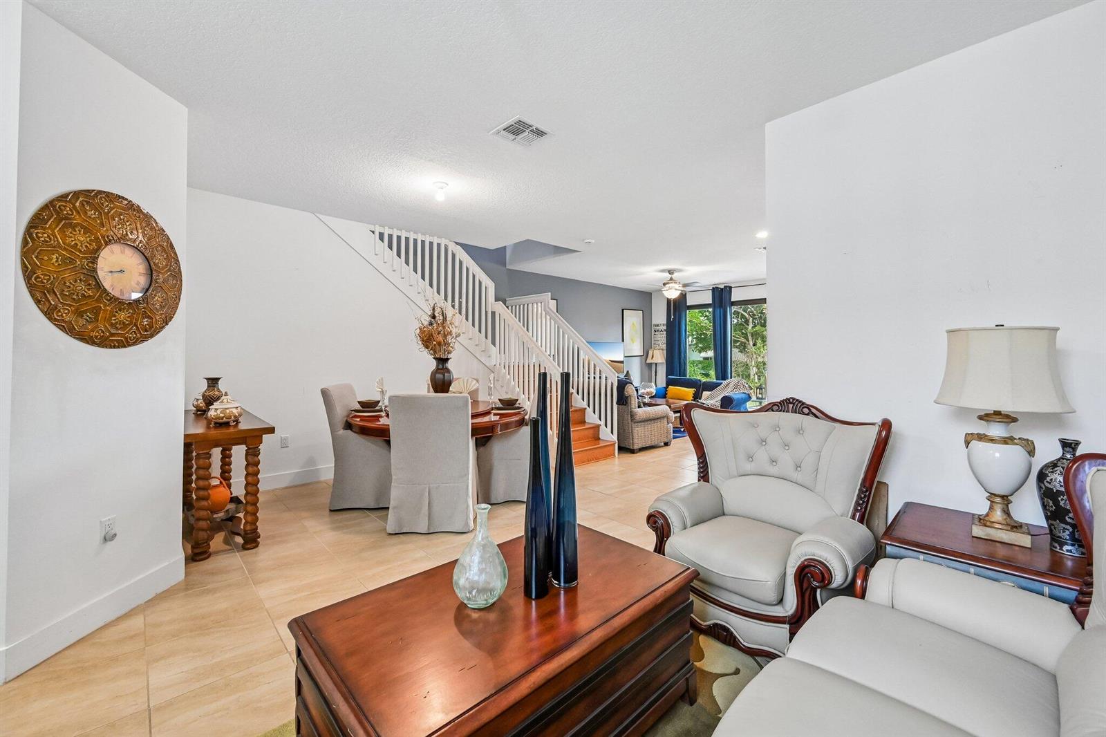 6-web-or-mls-Oysterwood Ln-S2608-006