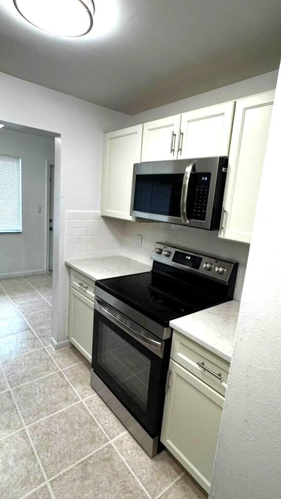 1020 CRYSTAL LAKE Drive # 103 — Photo 5
