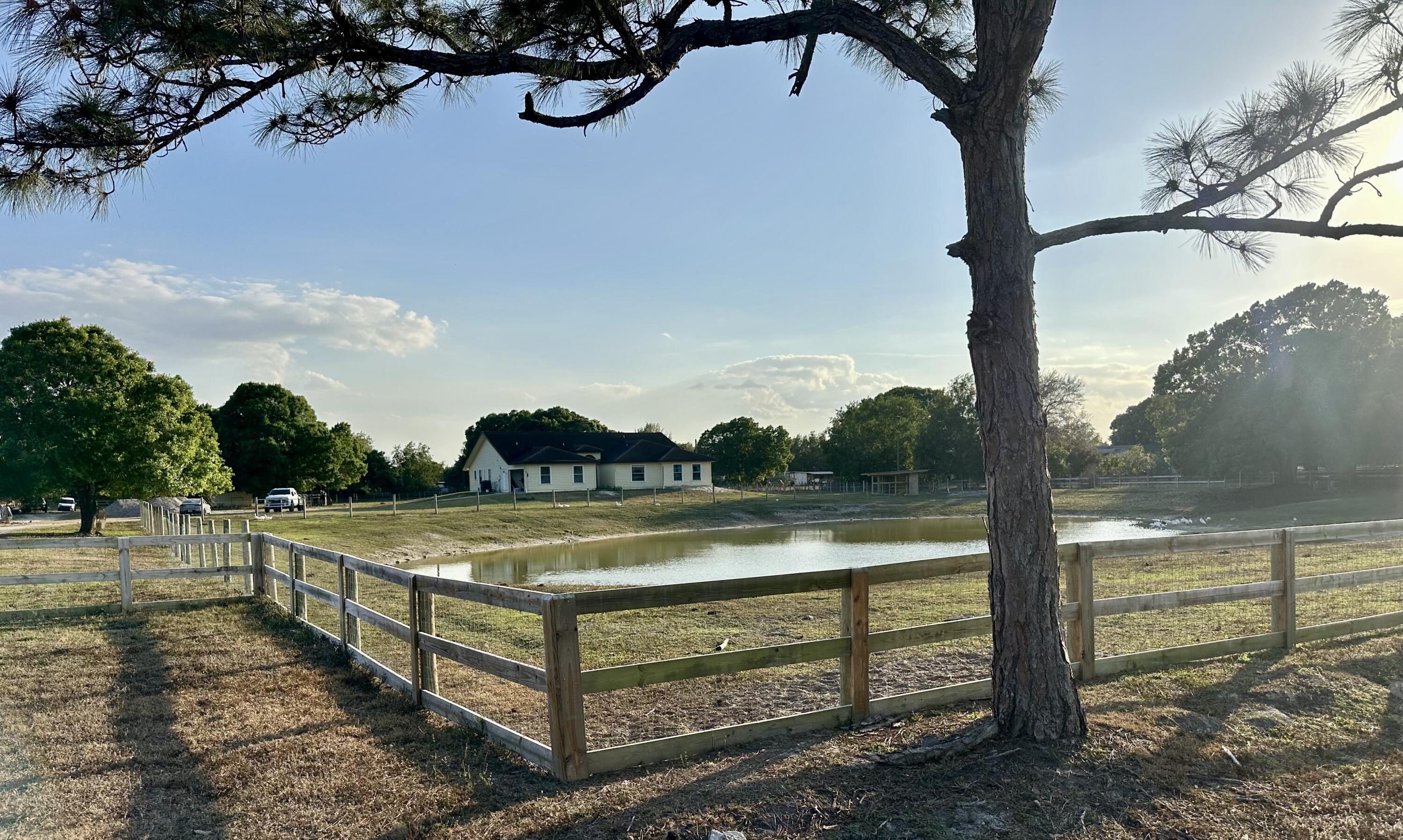 19182 Capet Creek Court, Loxahatchee FL 33470