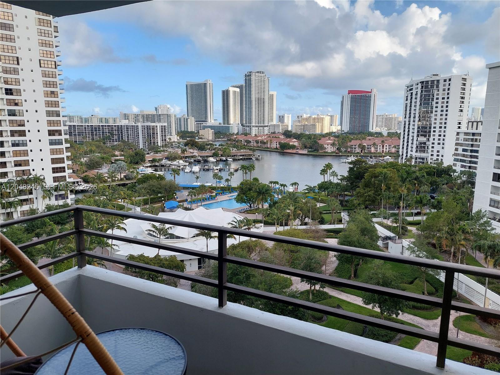 600 SE Three Islands Blvd # 1018, Hallandale Beach FL 33009