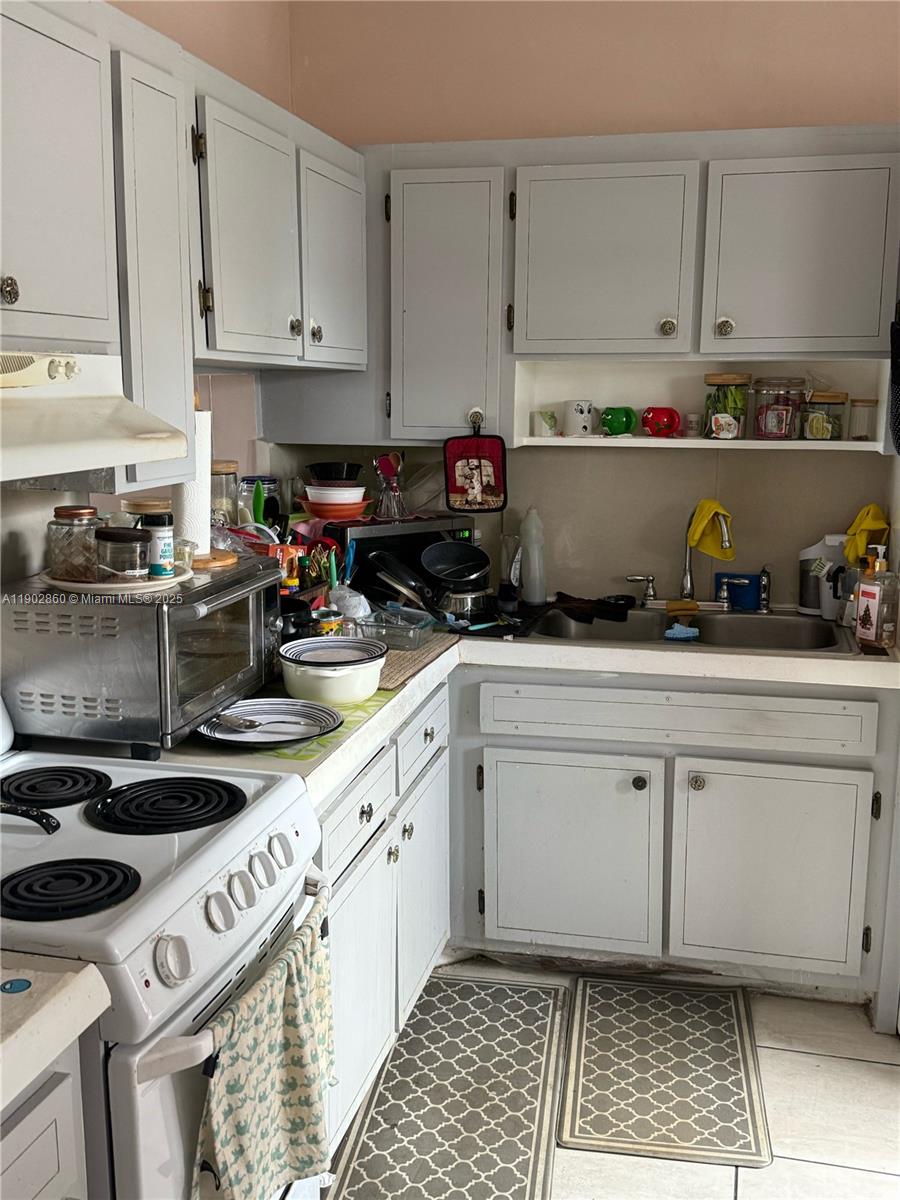 18555 NE 14th Ave # 715 — Photo 3