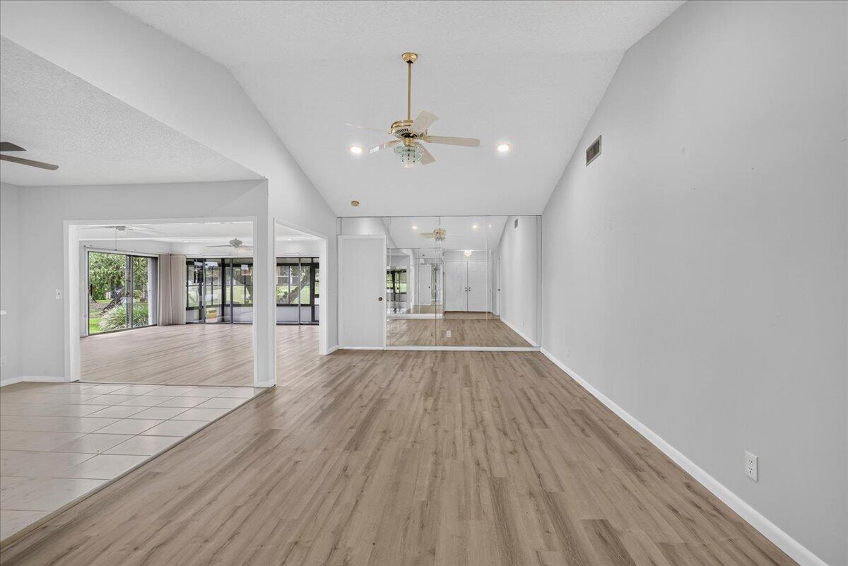 13867 EASTPOINTE Way — Photo 2