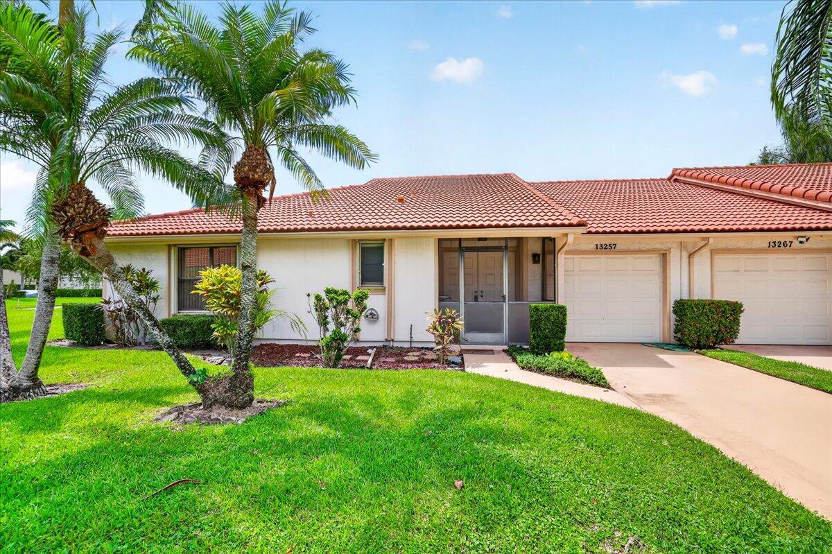 13867 EASTPOINTE Way, Palm Beach Gardens FL 33418