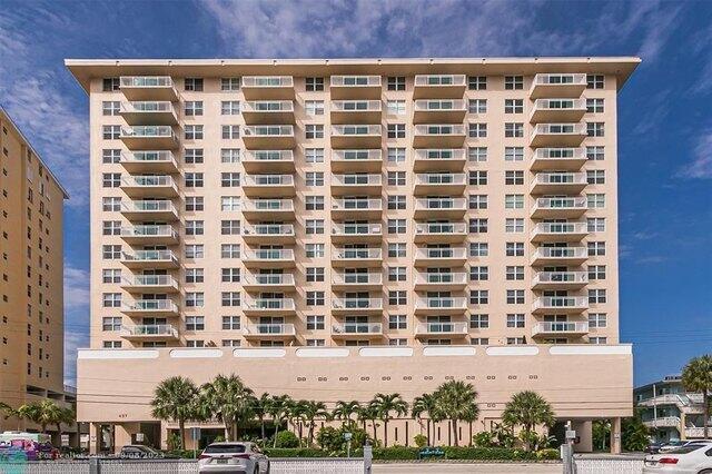 437 Golden Isles Drive # j, Hallandale Beach FL 33009