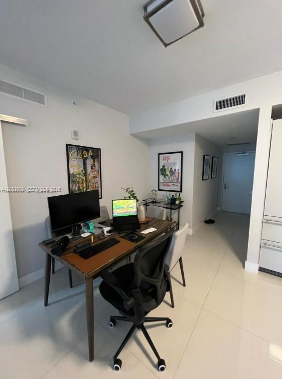 1010 Brickell Ave # 2308 — Photo 4