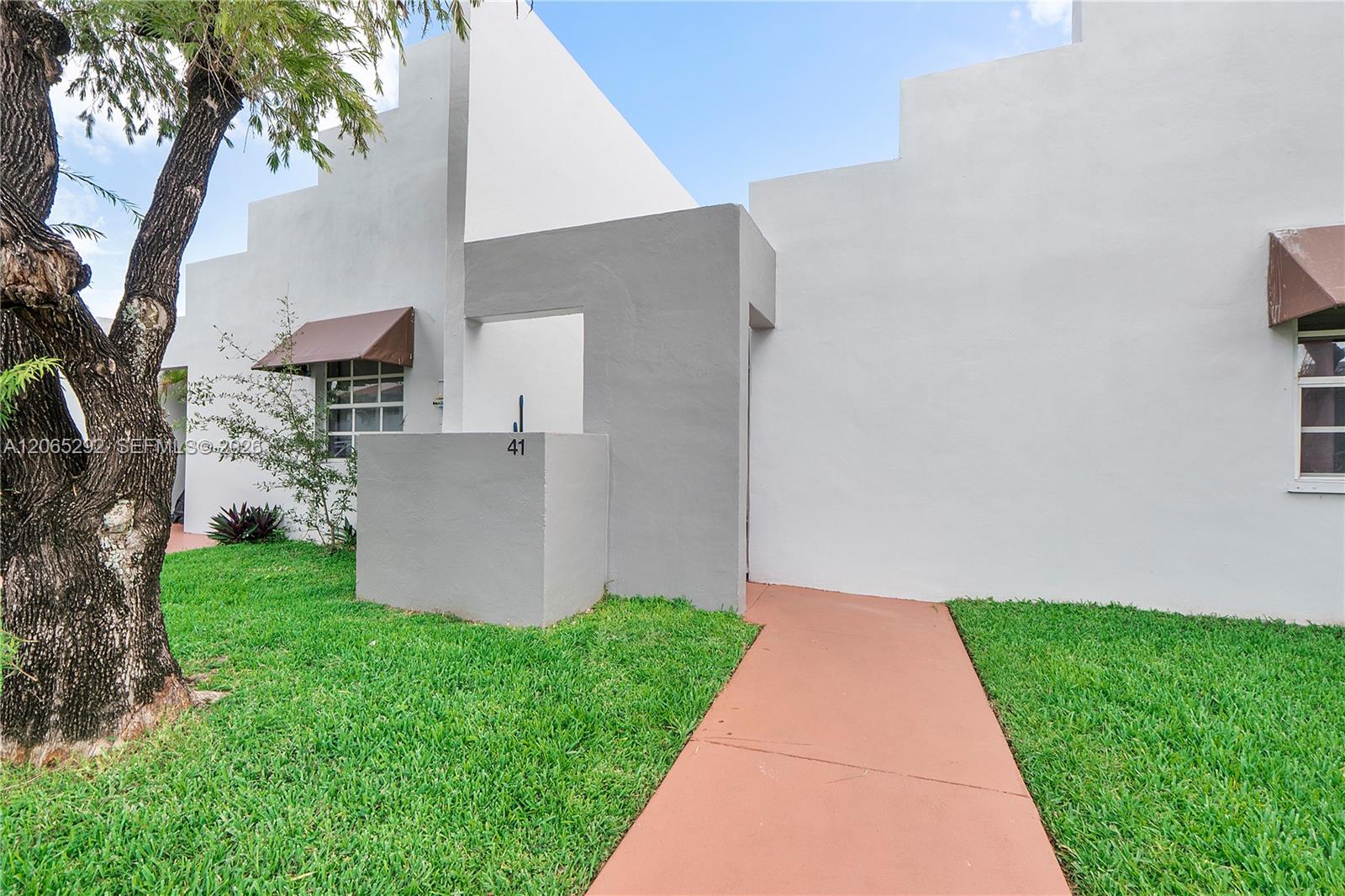 10340 SW 154th Pl # 41 — Photo 2