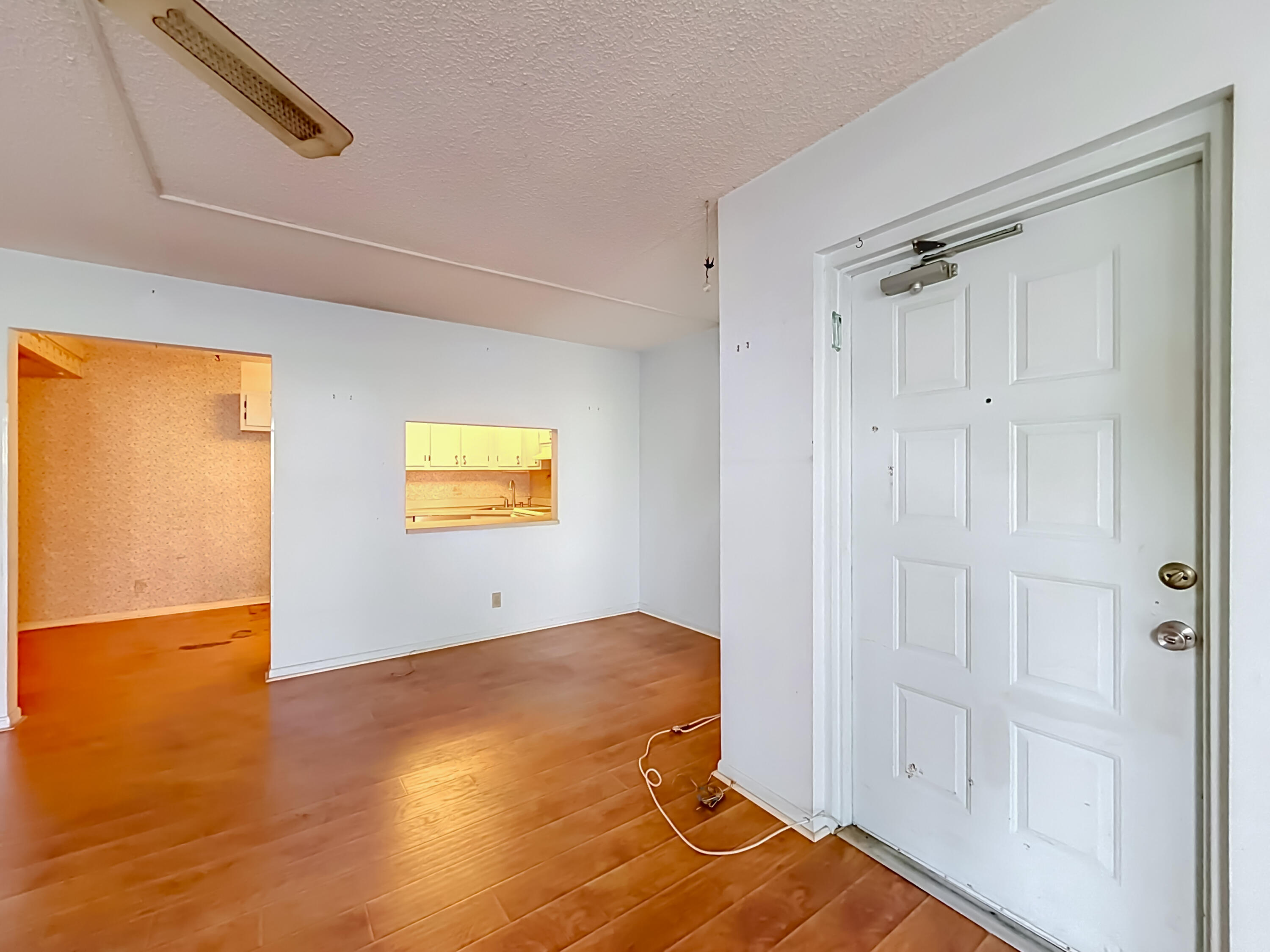 1104 GREEN PINE # E1 — Photo 5