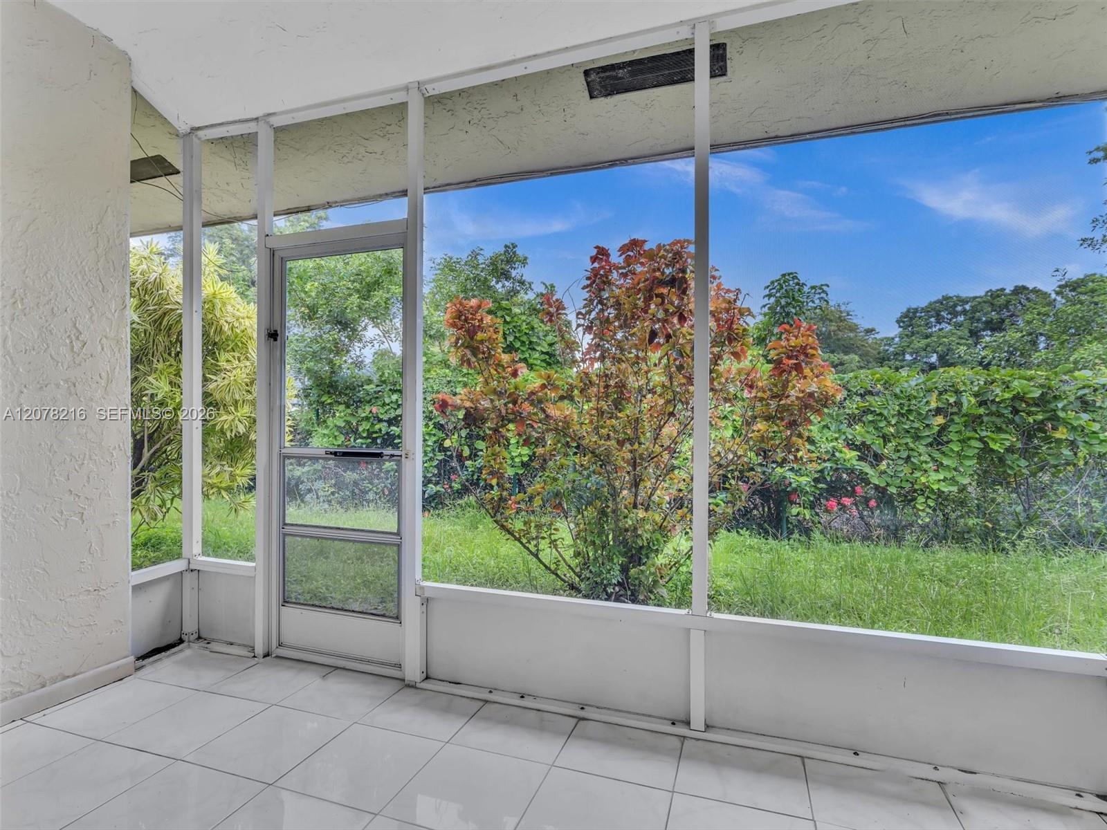 House For Sale 8813 PARADISE CT TAMARAC, FL 33321 (PARADISE ESTATES) 786-600-0063