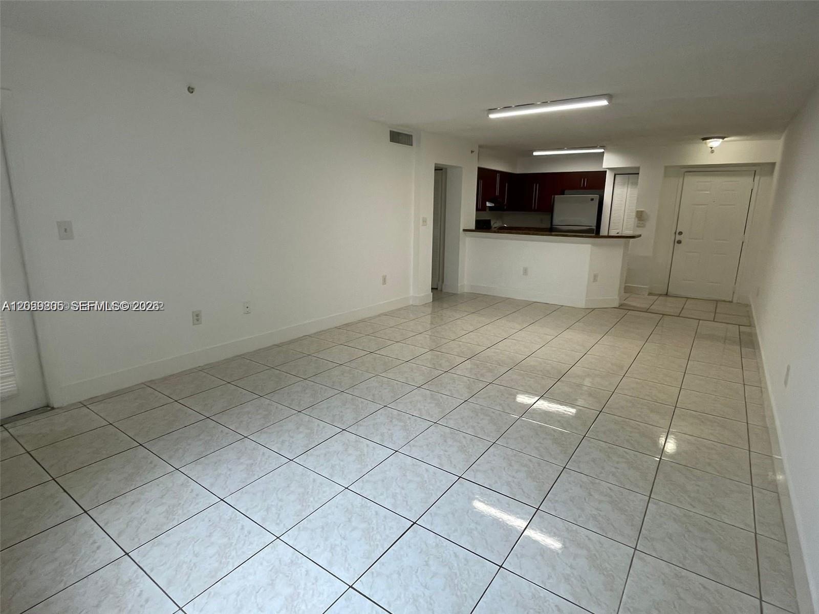 761 N Pine Island Rd # 104 — Photo 5