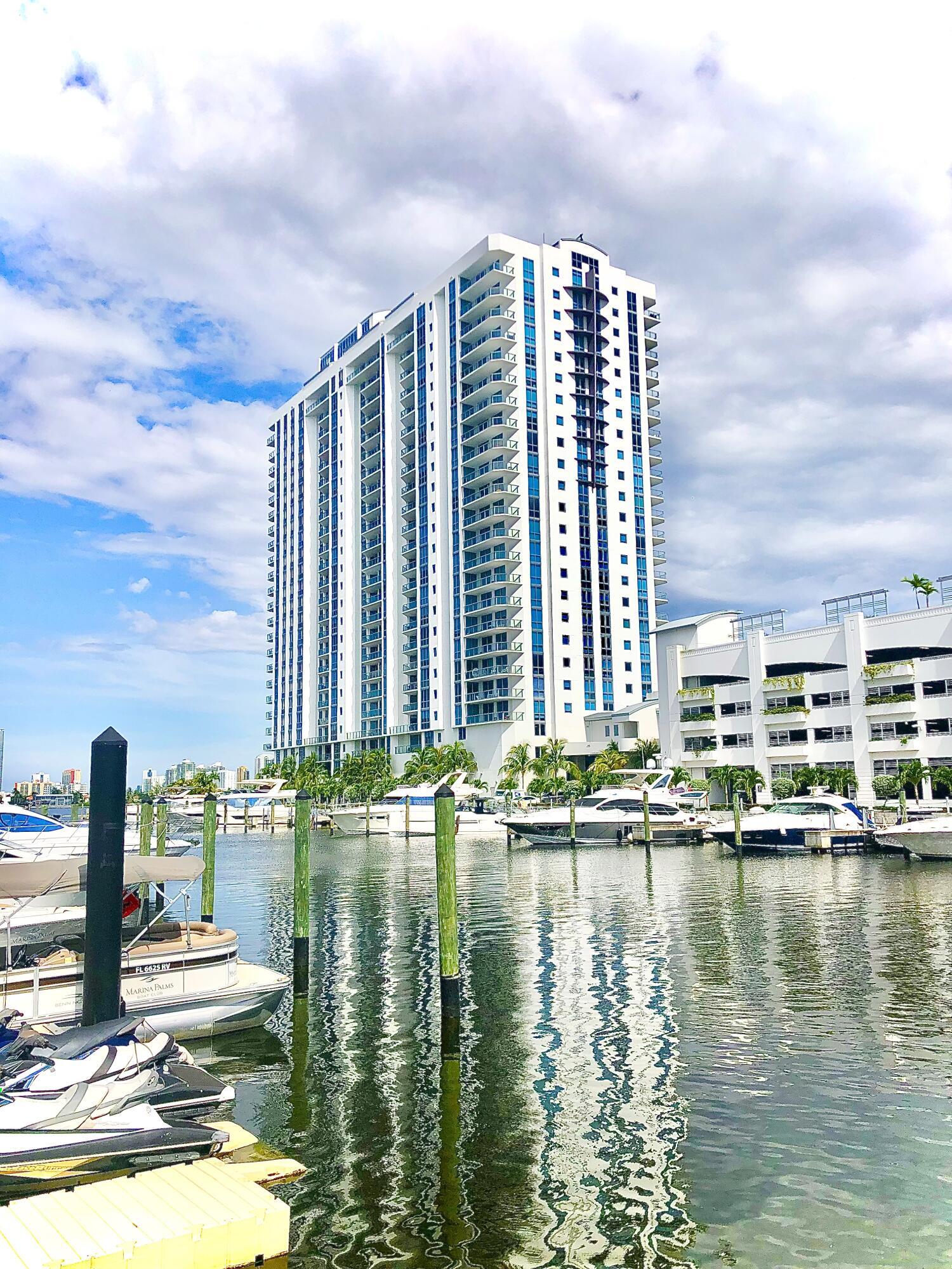 17111 BISCAYNE Boulevard # 1903, North Miami Beach FL 33160