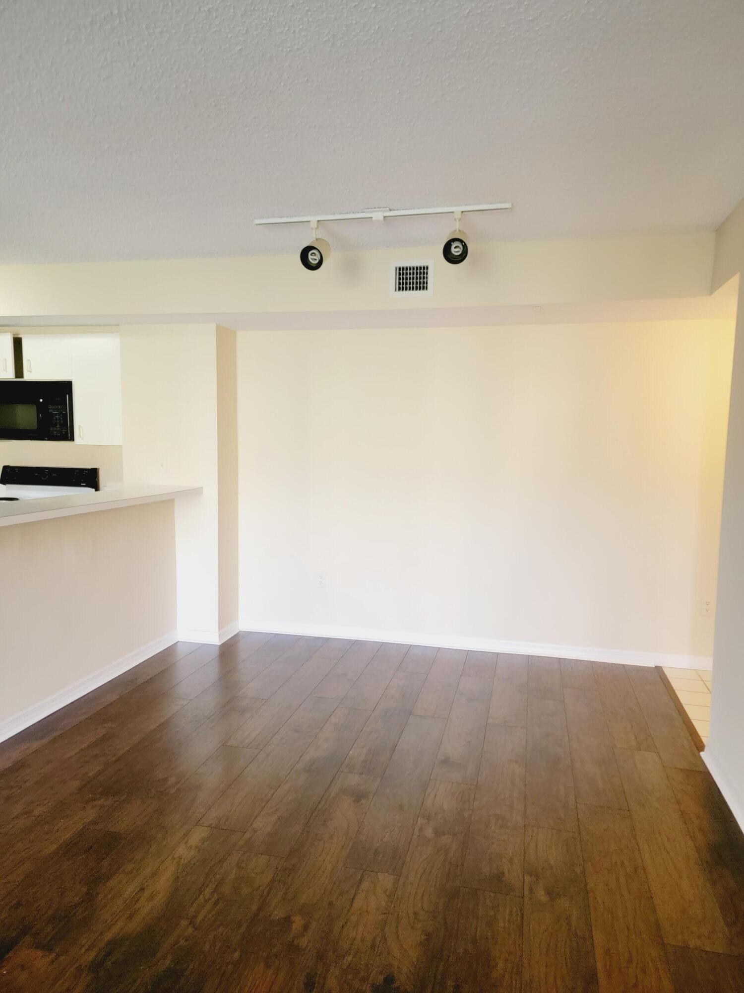 2640 S University Drive # 222 — Photo 4