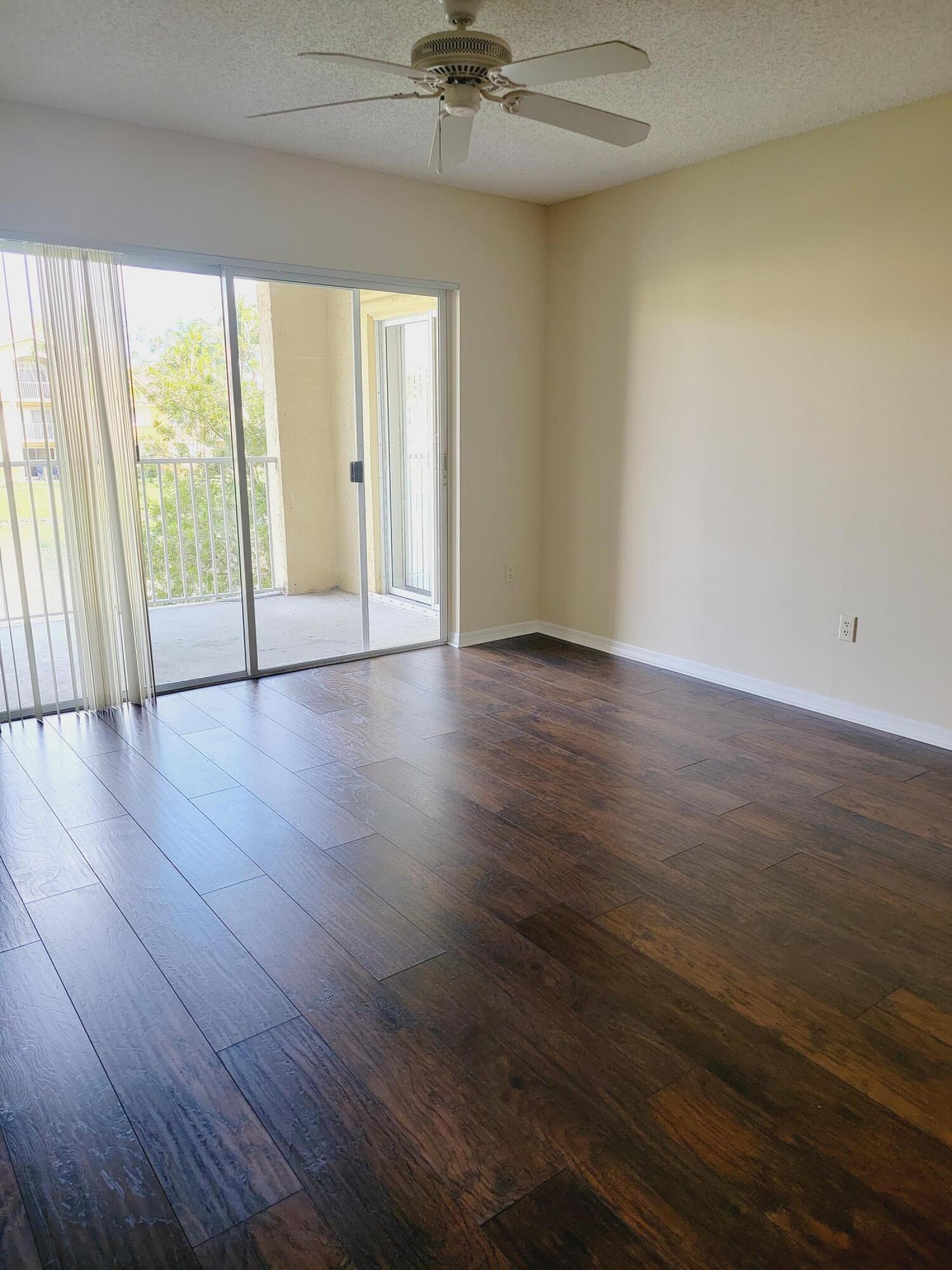 2640 S University Drive # 222 — Photo 3