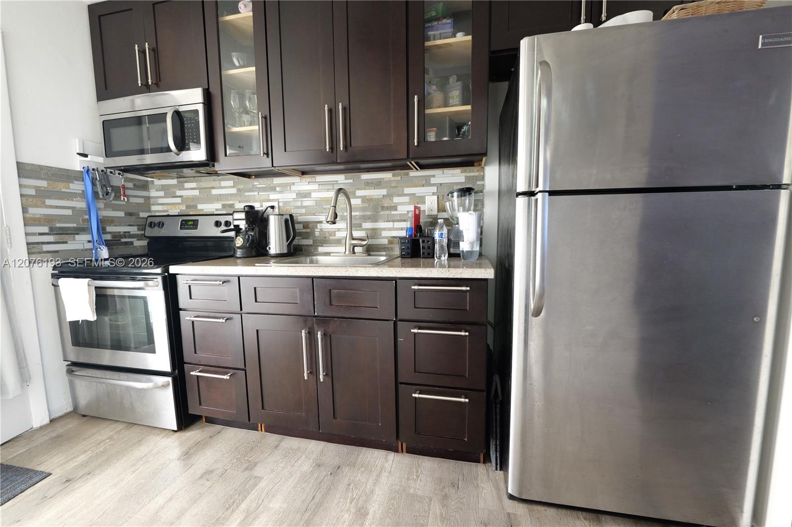 1245 Pennsylvania Ave # 8 — Photo 4