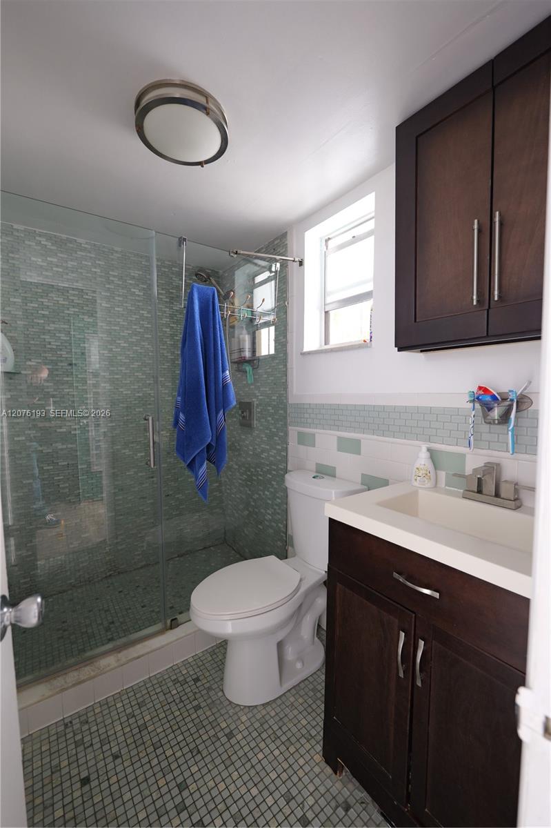 1245 Pennsylvania Ave # 8 — Photo 5