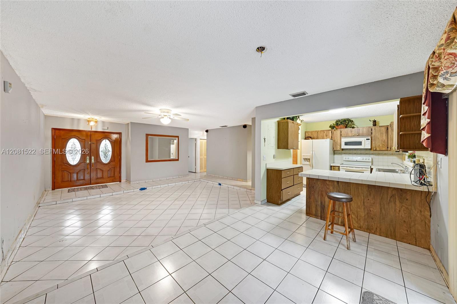 12611 SW 9th Ter # B — Photo 4