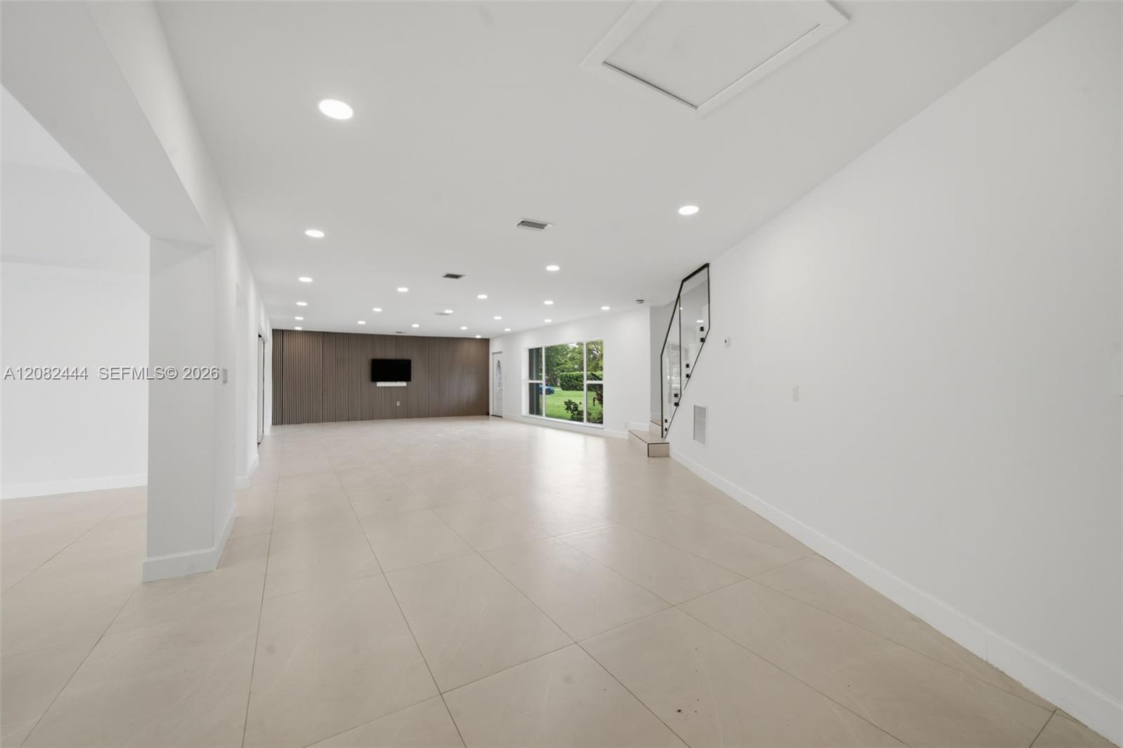 6700 E Tropical Way — Photo 5