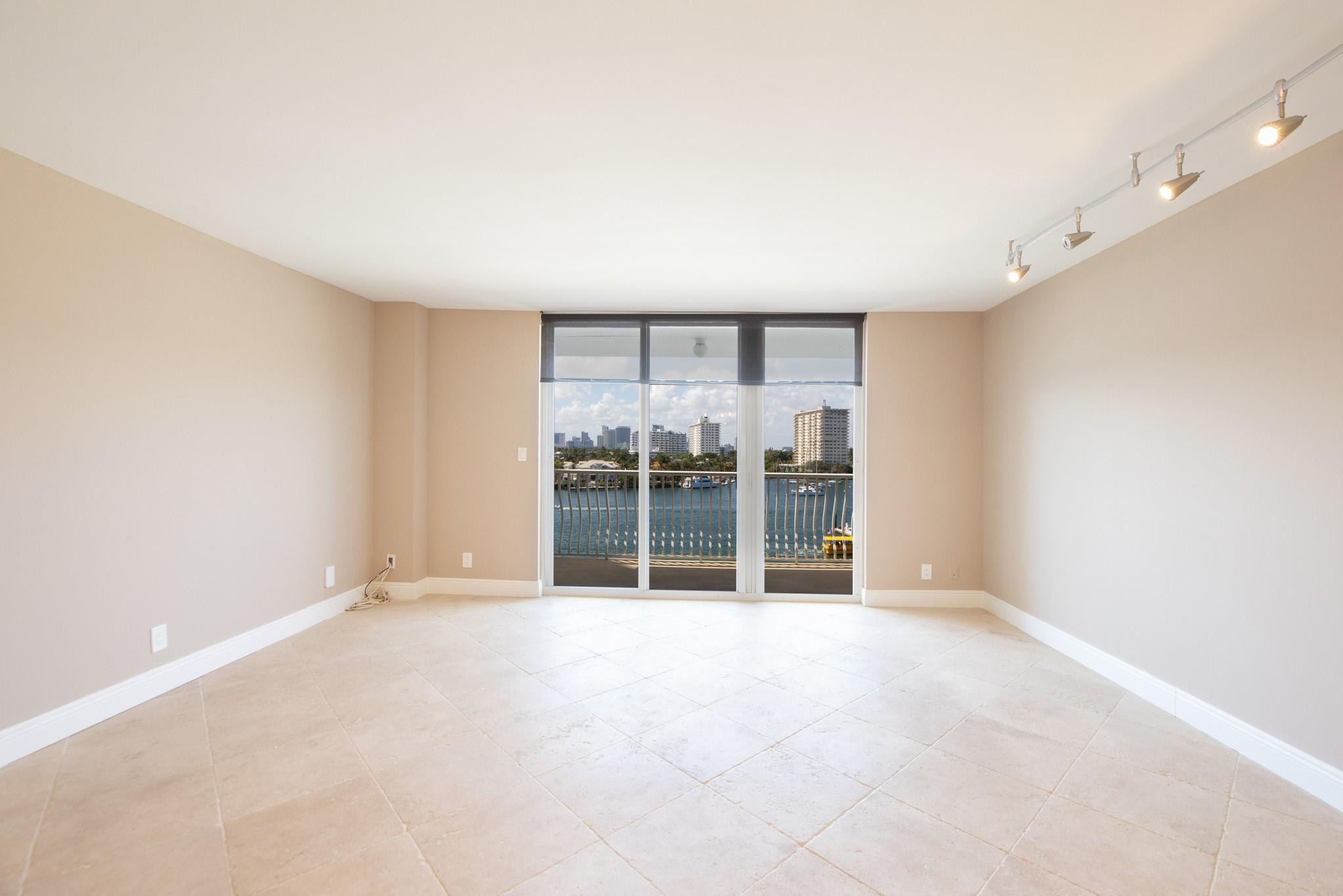1 Las Olas Circle # 605, Fort Lauderdale FL 33316