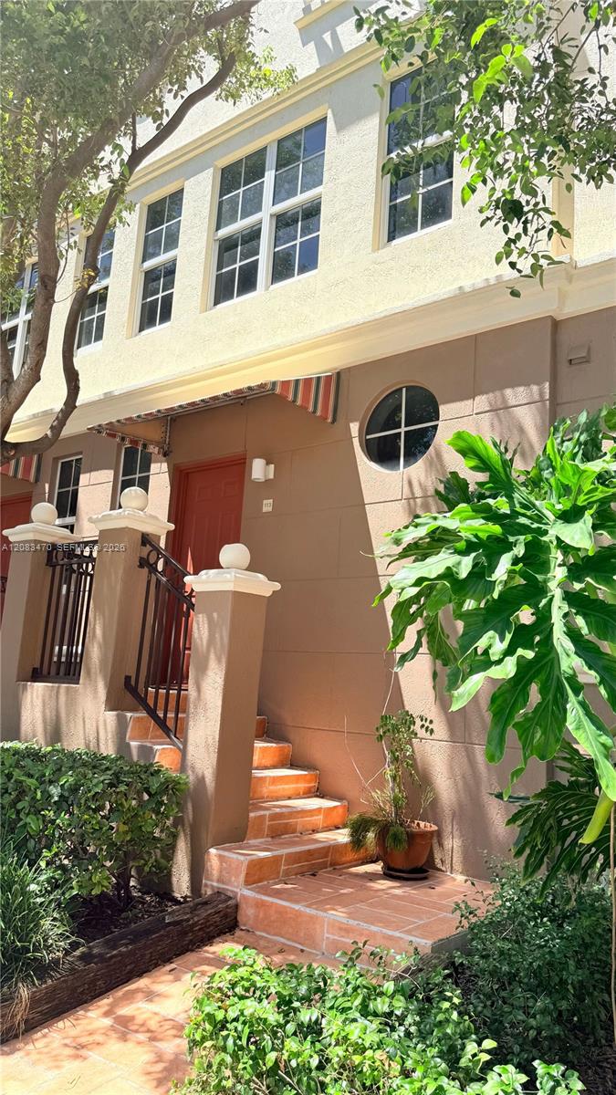 3232 SW 22nd Ter # 113 — Photo 3