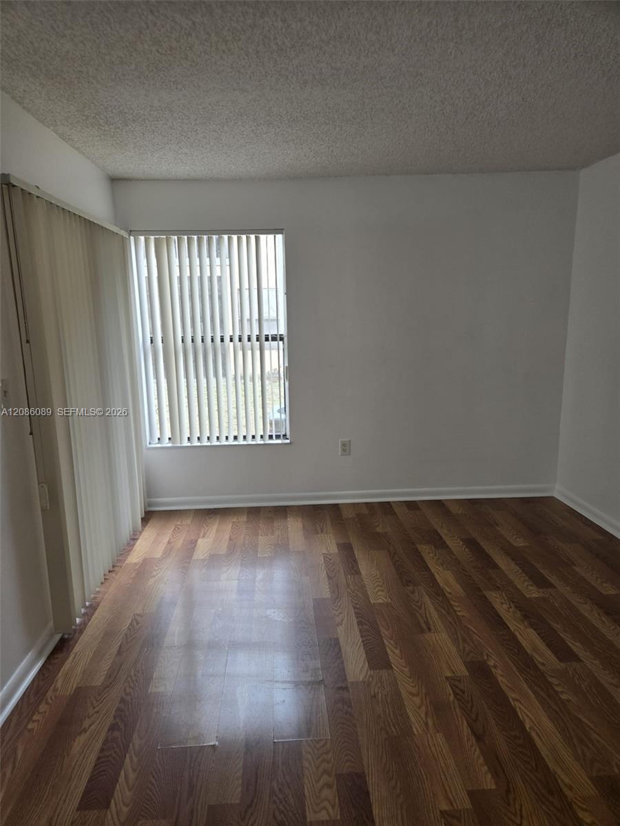 2257 SW 80th Ter # 0 — Photo 3