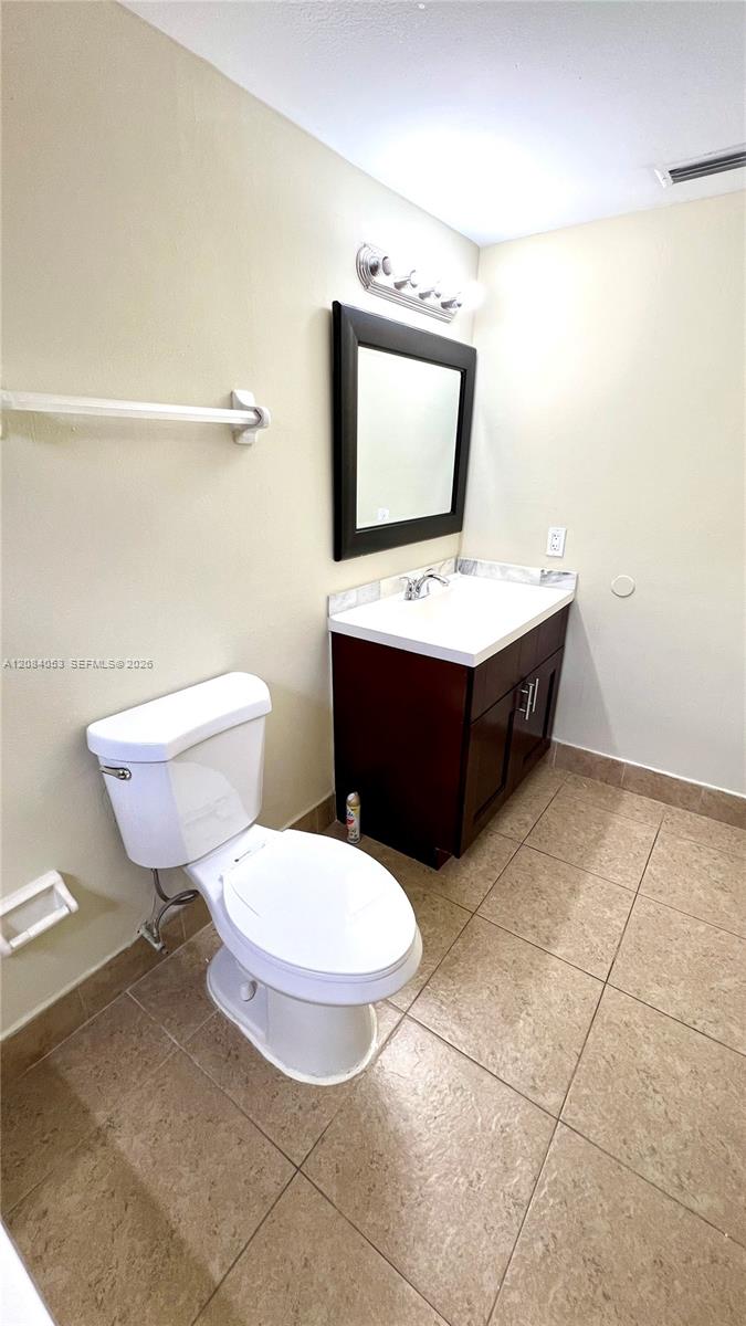 686 NW 114th Ave # 101 — Photo 5