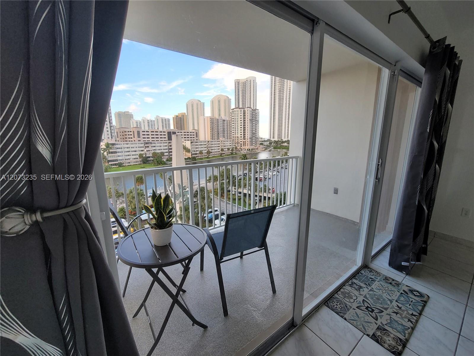 300 Bayview Dr # 603 — Photo 3