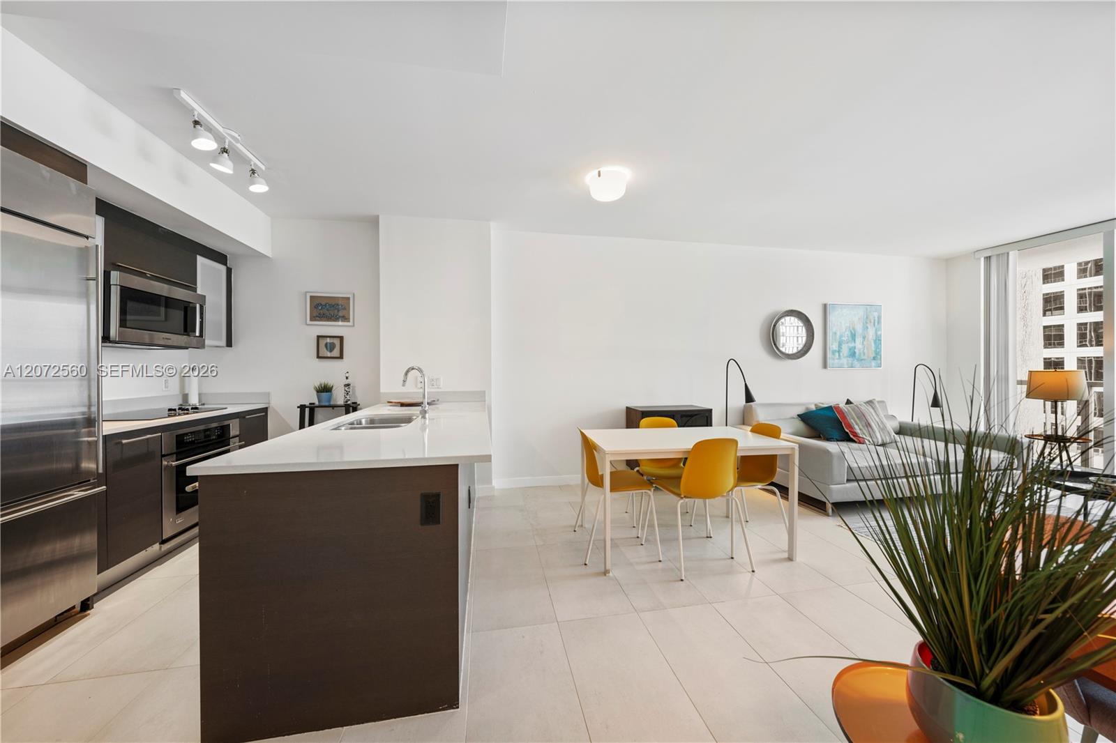 55 SE 6th St # 1708 — Photo 2