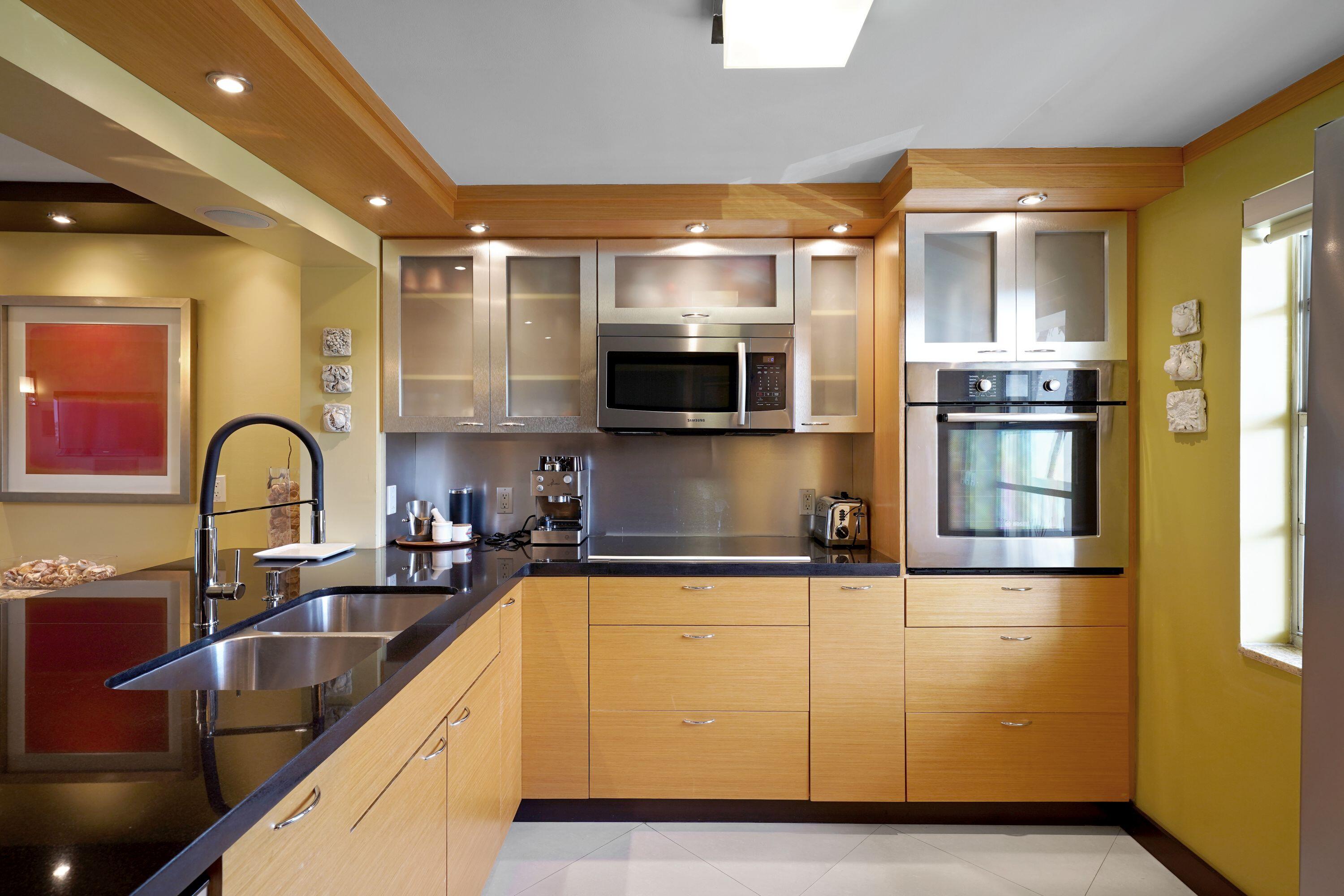 311 SE 3RD Street SE # 207 — Photo 2