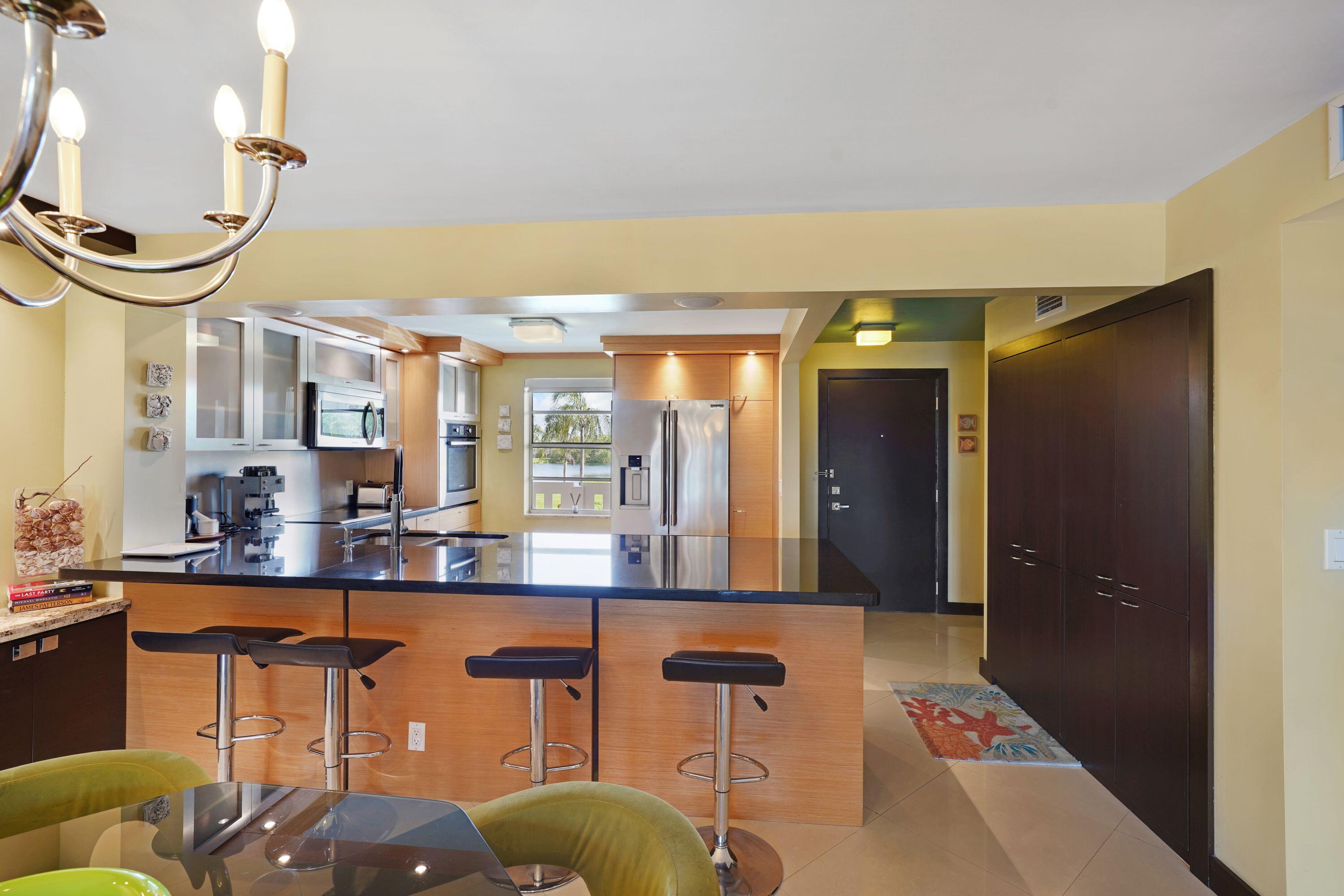 311 SE 3RD Street SE # 207 — Photo 5