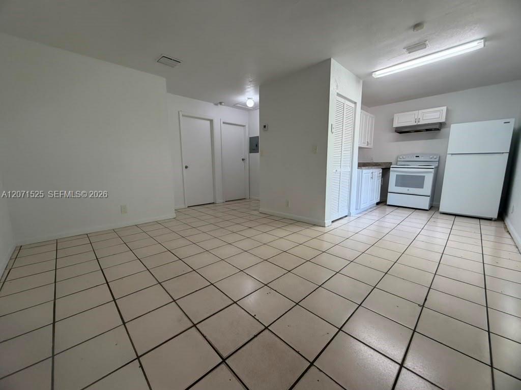 919 NW 2nd Ave # 3, Fort Lauderdale FL 33311