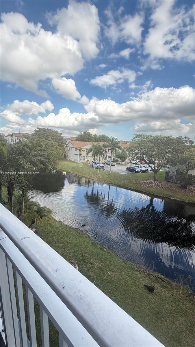 9375 Fontainebleau Blvd # L304, Miami FL 33172