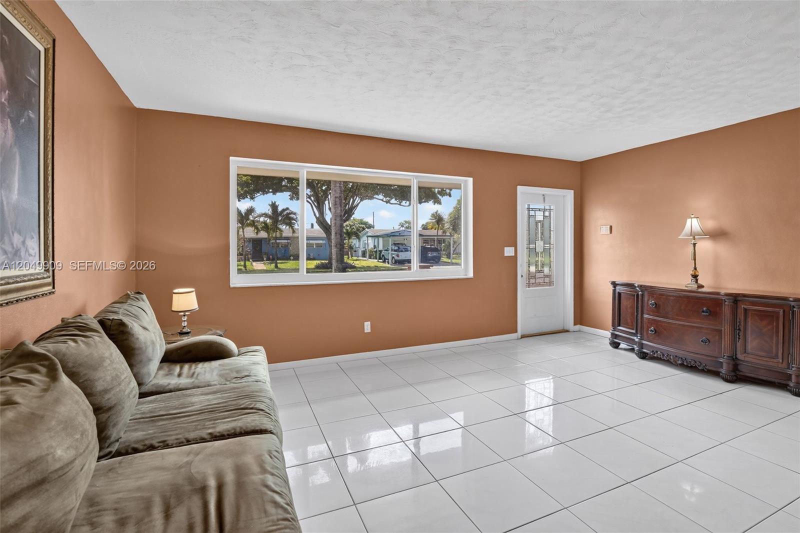 130 NW 78th Ave — Photo 5