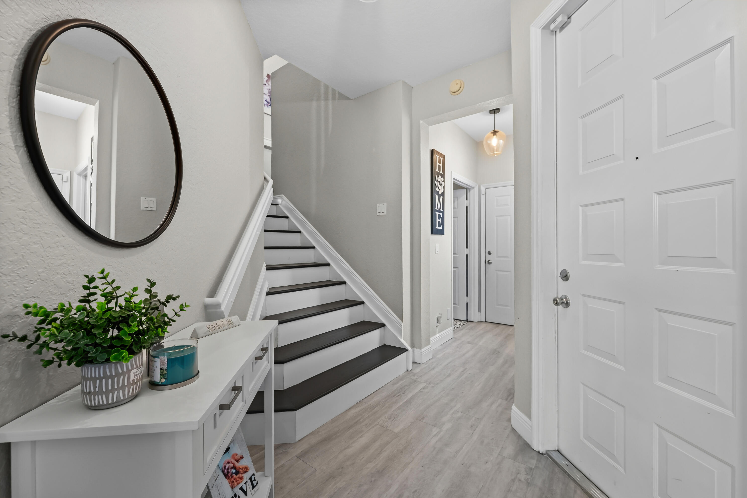 11945 NW 57th Manor — Photo 3