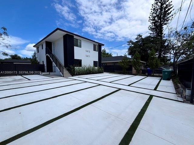 1411 NW 40th St # 1 — Photo 2