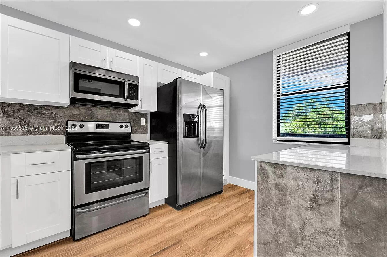 2767 Carambola Circle S # 401 — Photo 3
