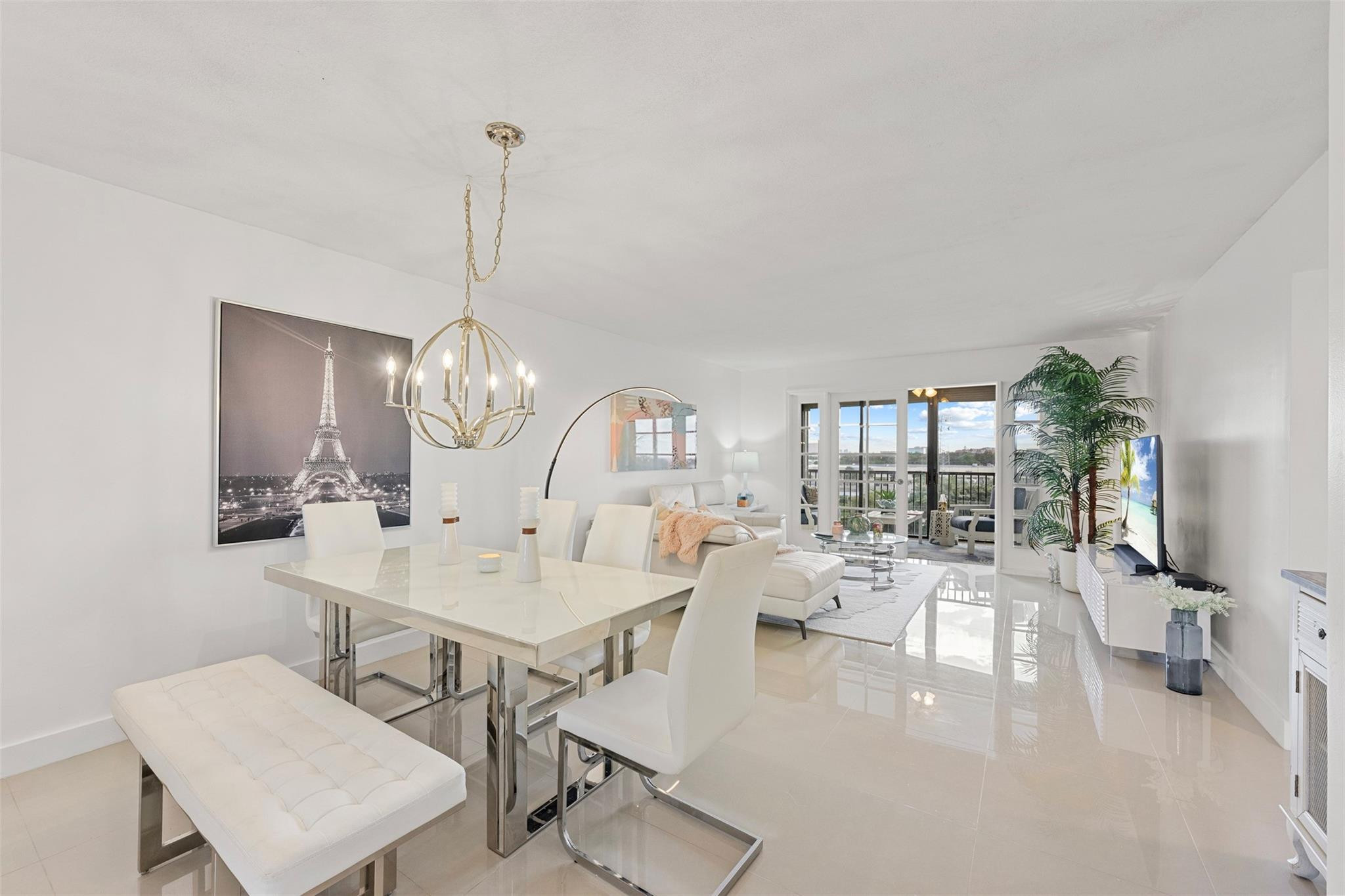2202 S Cypress Bend Drive # 606, Pompano Beach FL 33069