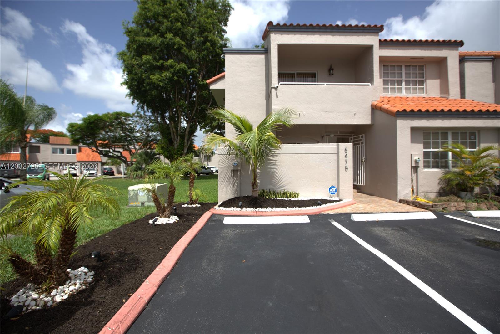 6475 SW 129th Ave — Photo 3