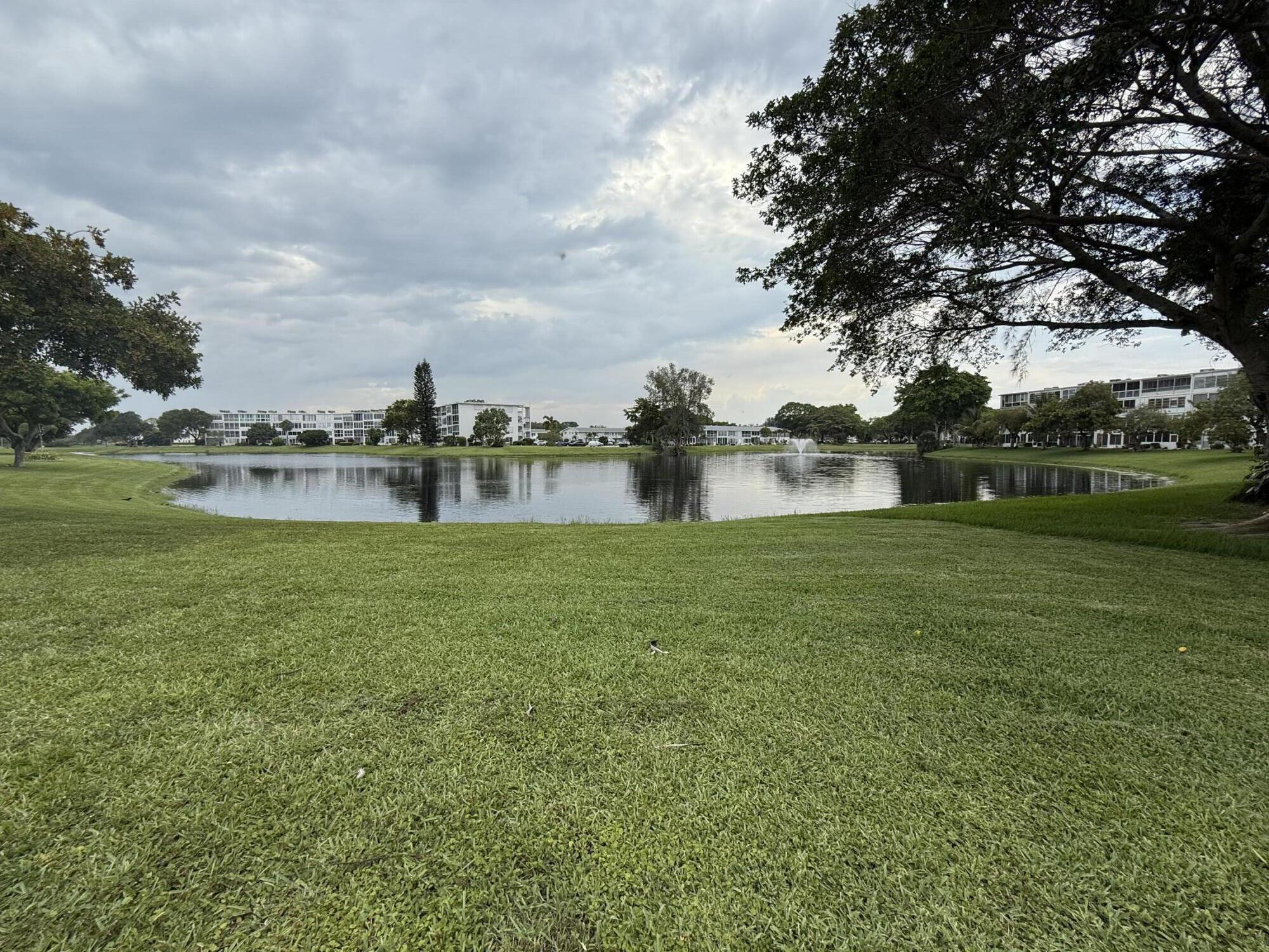 4021 Farnham O # 4021, Deerfield Beach FL 33442